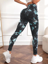 Load image into Gallery viewer, Sassy Tie Dye Leggings